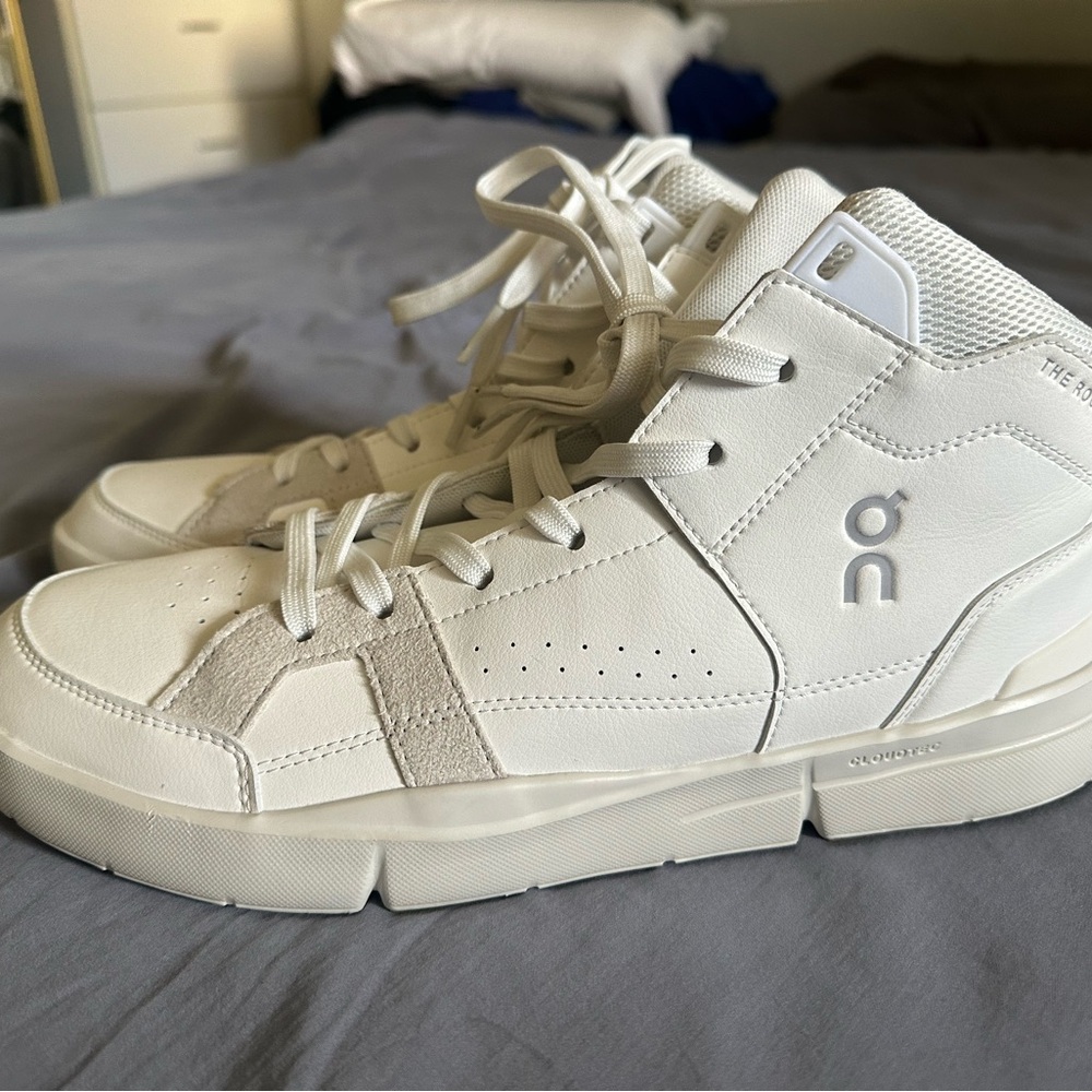 New On Running The Roger Clubhouse Mid White Shoes Men's Size 10